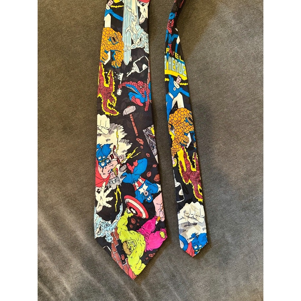 Vintage Nicole Miller 1992 Marvel Superheroes Necktie Spiderman Thor Hulk Rare!